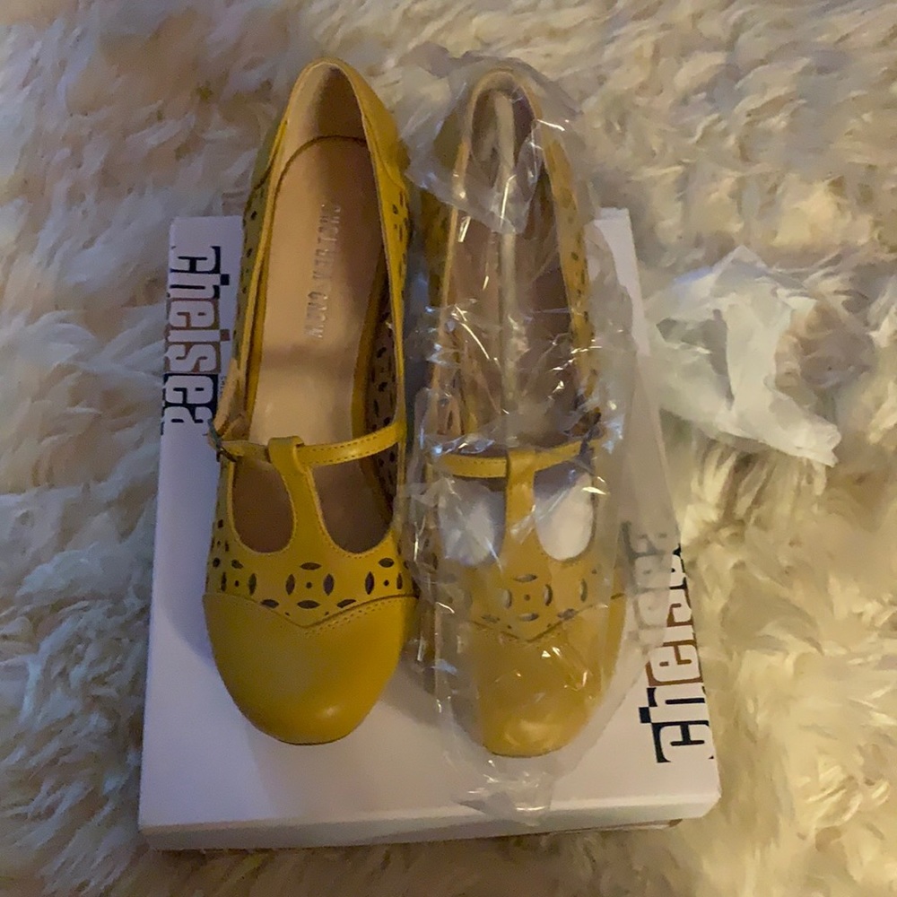 Chelsea Crew Heels